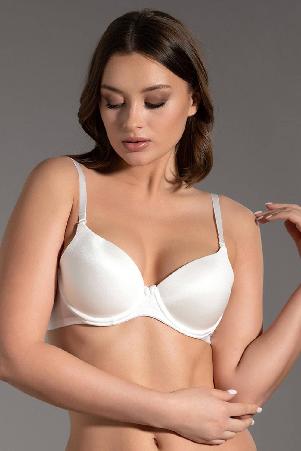 Сутиєн з підтримкою B Cup Basic | 7015, виготовлений в Україні, 90% поліамід, 10% поліестер, без шкідливих матеріалів