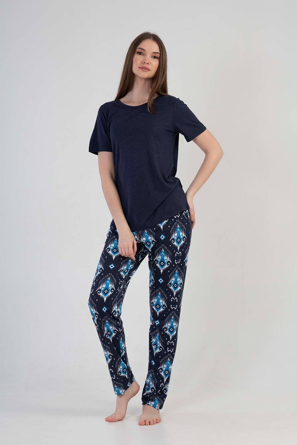 Жіночий комплект піжами з коротким рукавом, велосипедний виріз, довжина до середини стегна, комфортний та стильний