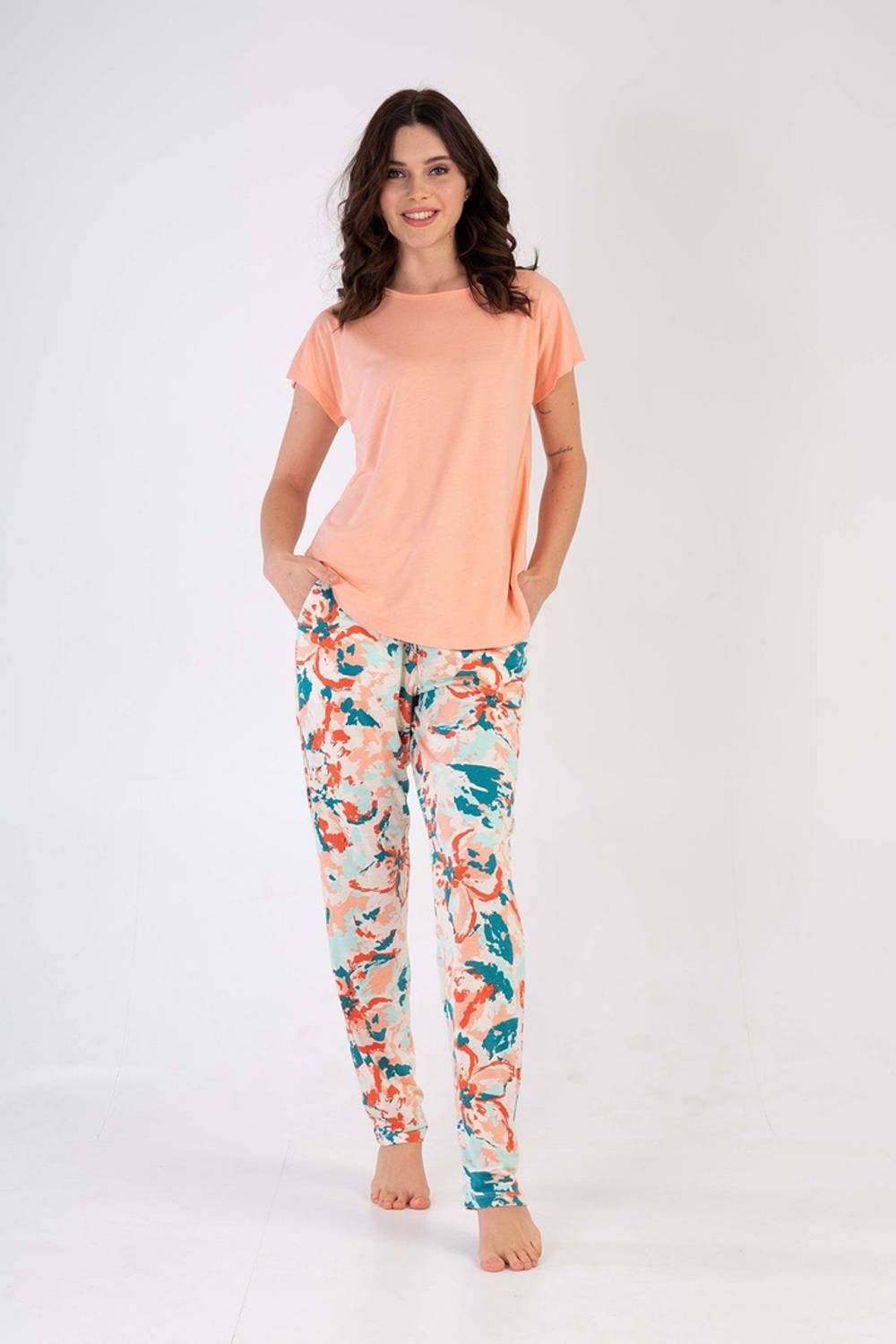 Женский комплект пижамы с коротким рукавом, велосипедным воротником, удобный и стильный, местное производство, 80% вискоза, 20% полиэстер