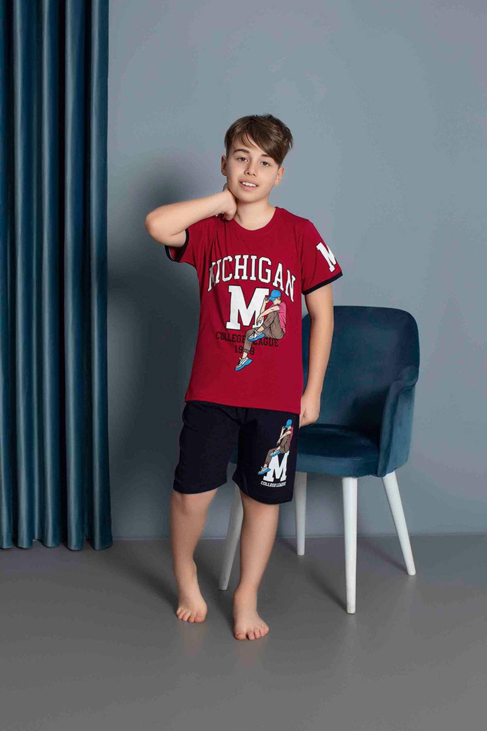 طقم بيجاما قصير الأكمام للأطفال الذكور | اللون bordo 3634 | مريح وعصري بأحجام 6-7، 7-8، 8-9، 10-11