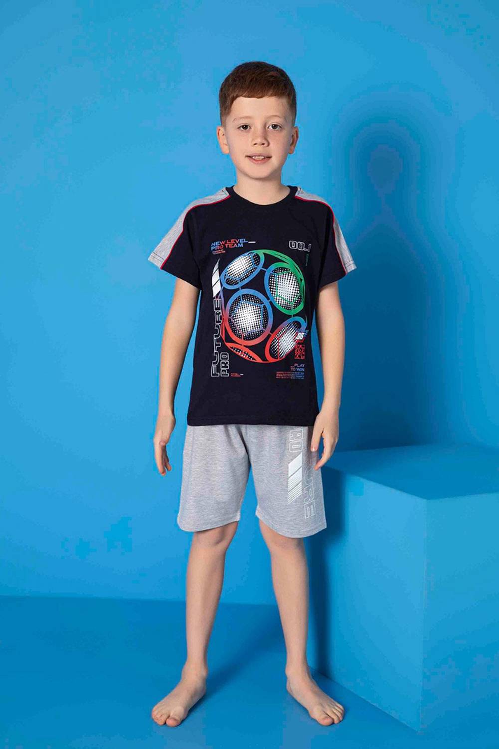 طقم بيجامة قصير الأكمام للأطفال الذكور من القماش القطني بلون كحلي، متوفر بمقاسات 6-7، 7-8، 8-9، 10-11