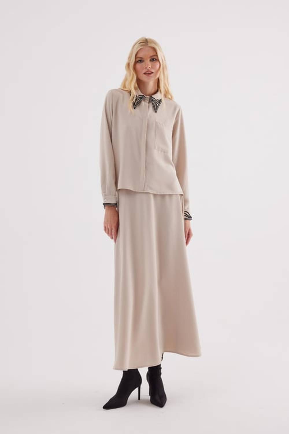 Юбка MİLAGRO клощ бежевая для осенне-зимнего сезона, модель 36, размеры 36-38, 38-40, 40-42 от бренда Niqozza