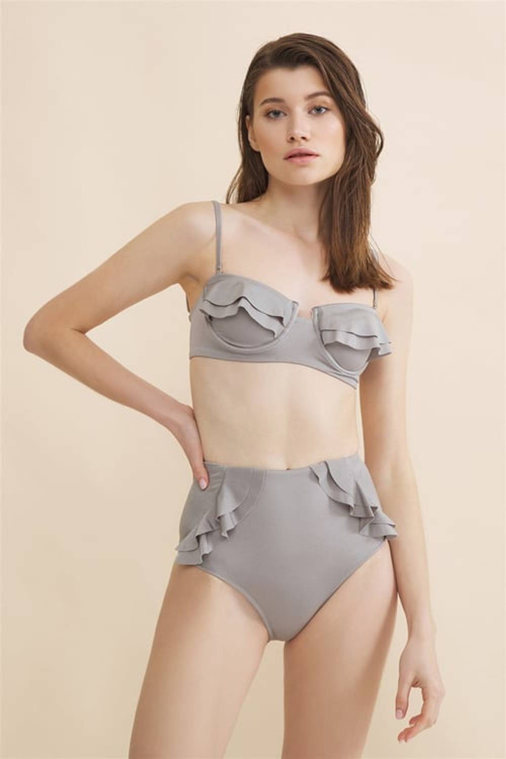 Купальник с фиолетовым узором и вставками Aquella, размер 36, 38, 40