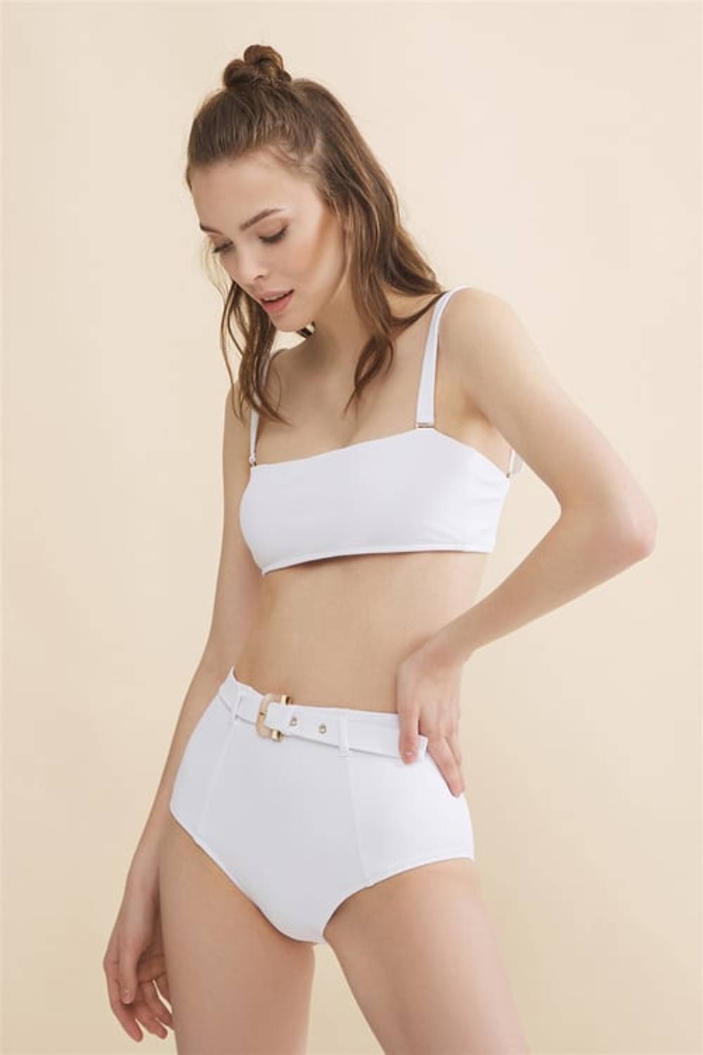 Бікіні з бретелями Aquella, розміри 38, 40, 42, стильний та комфортний купальник для відпочинку на пляжі