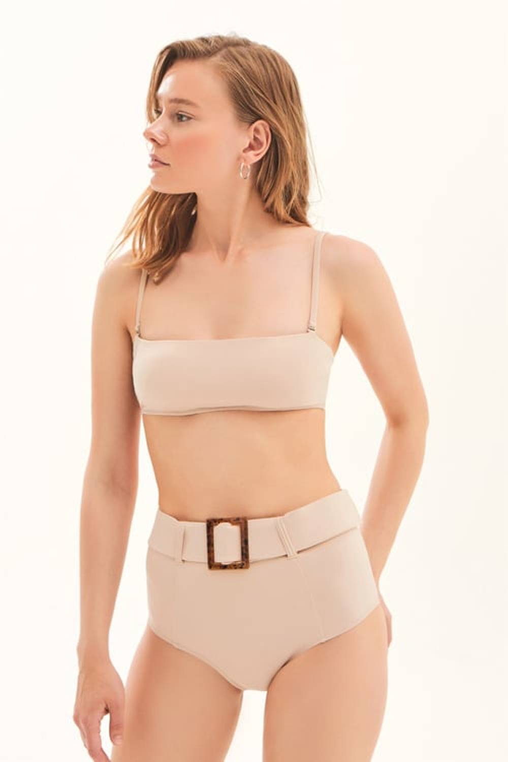 Kare Yaka Kemik Toka Detaylı Bikini Takım