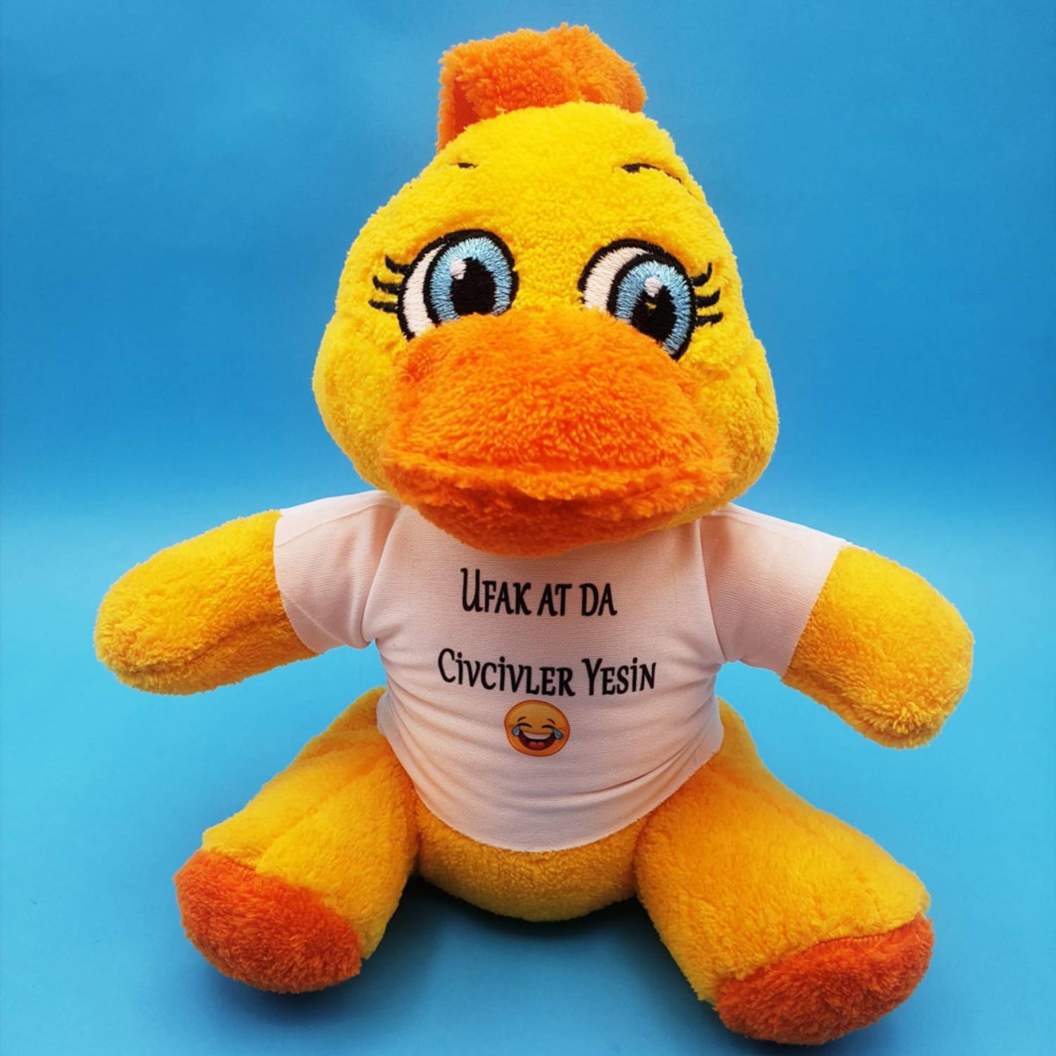 Плюшевый цыпленок в футболке, 24x12 см, оригинальный подарок для особых случаев, высококачественный материал, смешной и значимый аксессуар