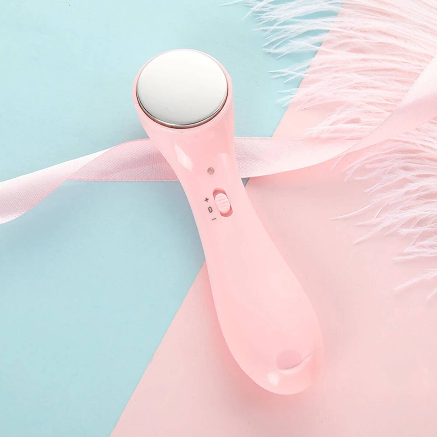 جهاز مساج الوجه بالموجات فوق الصوتية الكهربائية للوقاية من الشيخوخة