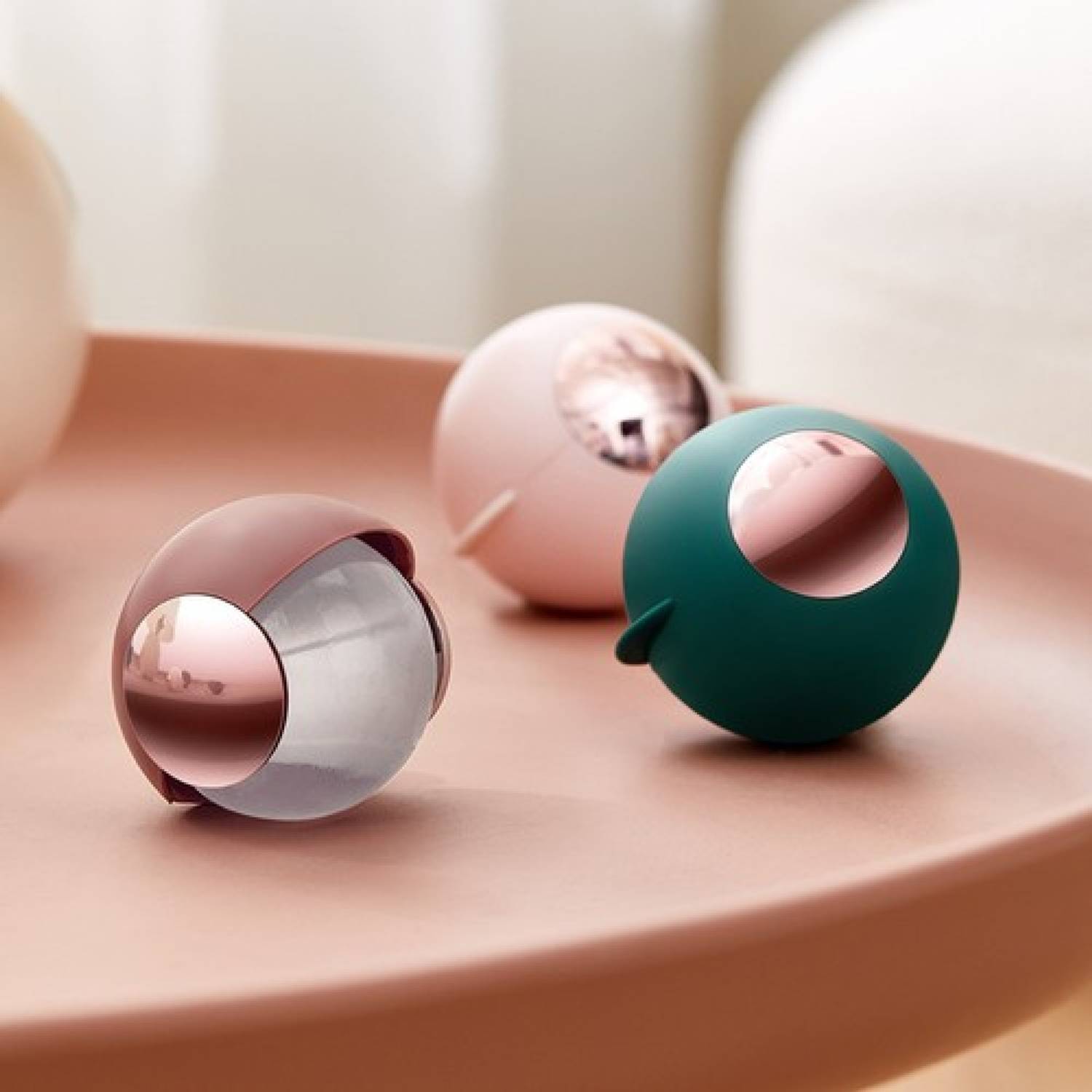 كرات إزالة الشعر المحمولة القابلة للغسل 1 قطعة للاستخدام الفعال على الملابس والأثاث والمركبات