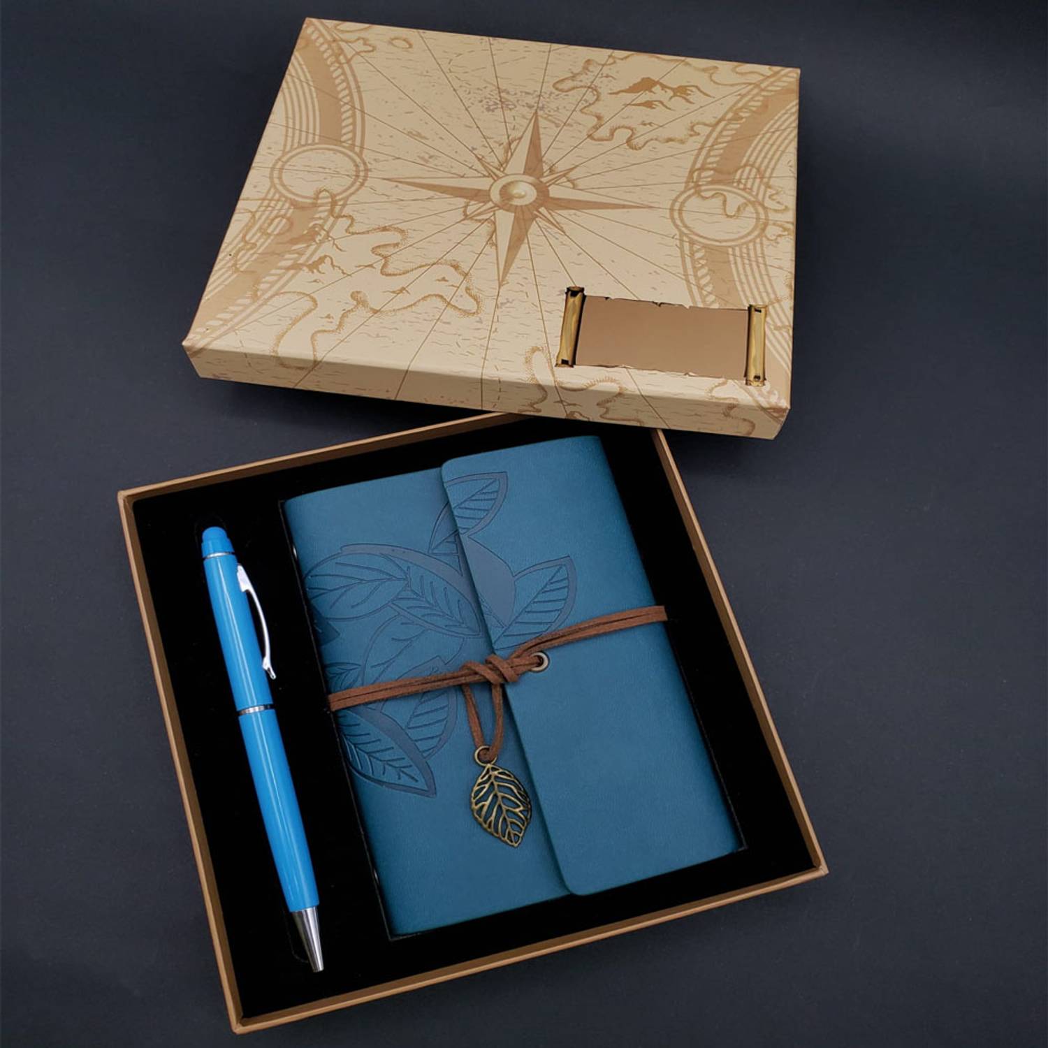 Набір записника та ручки синього кольору з якісного картону і шкіри, ручка металевий торкний, замінні сторінки для записника