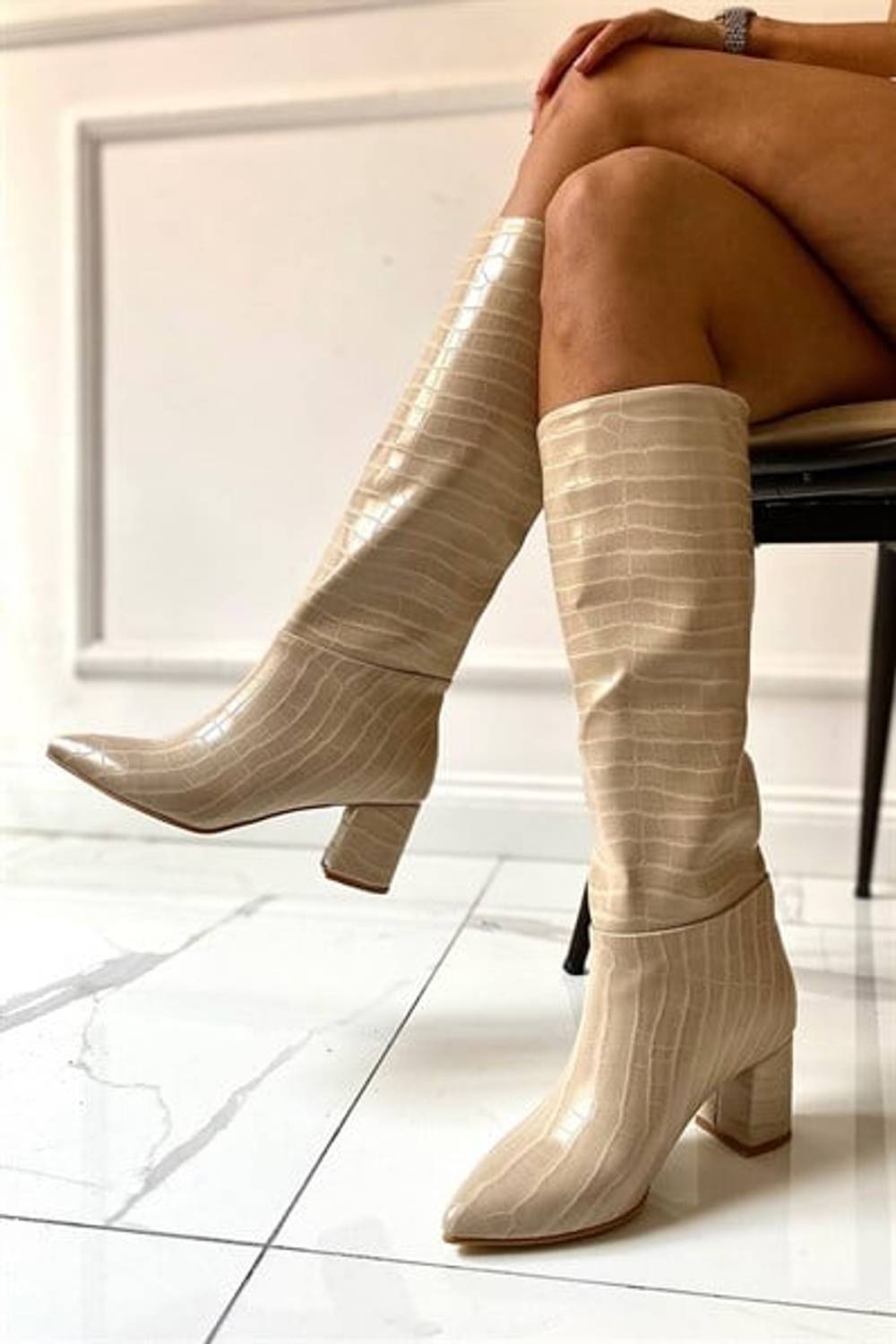 Cusco Nude Snake Patterned Women's Heeled Boots