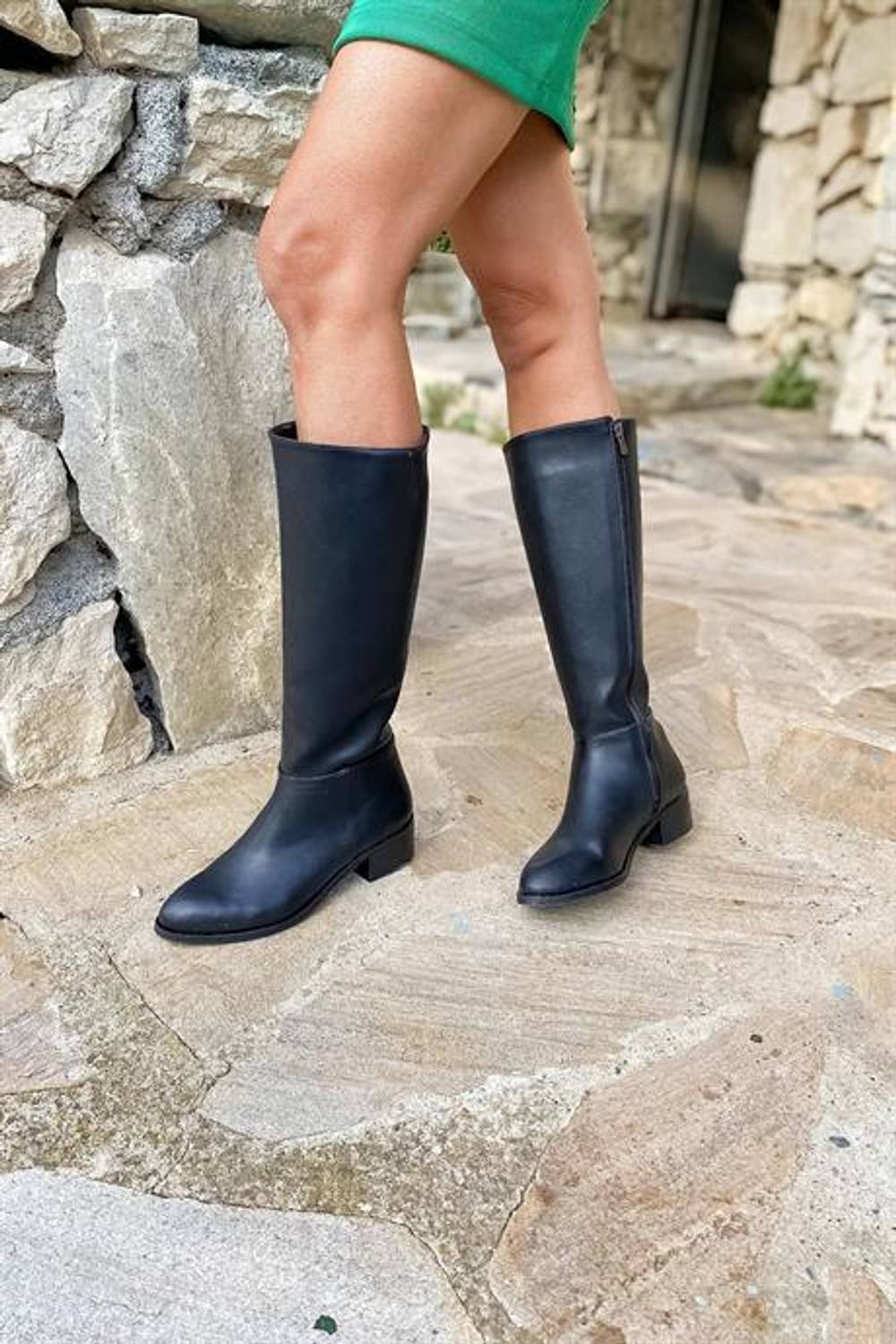 Norell Siyah Fermuarlı Kadın Çizme