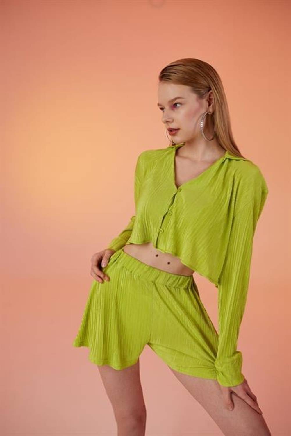 Comfy Crop Shirt Green