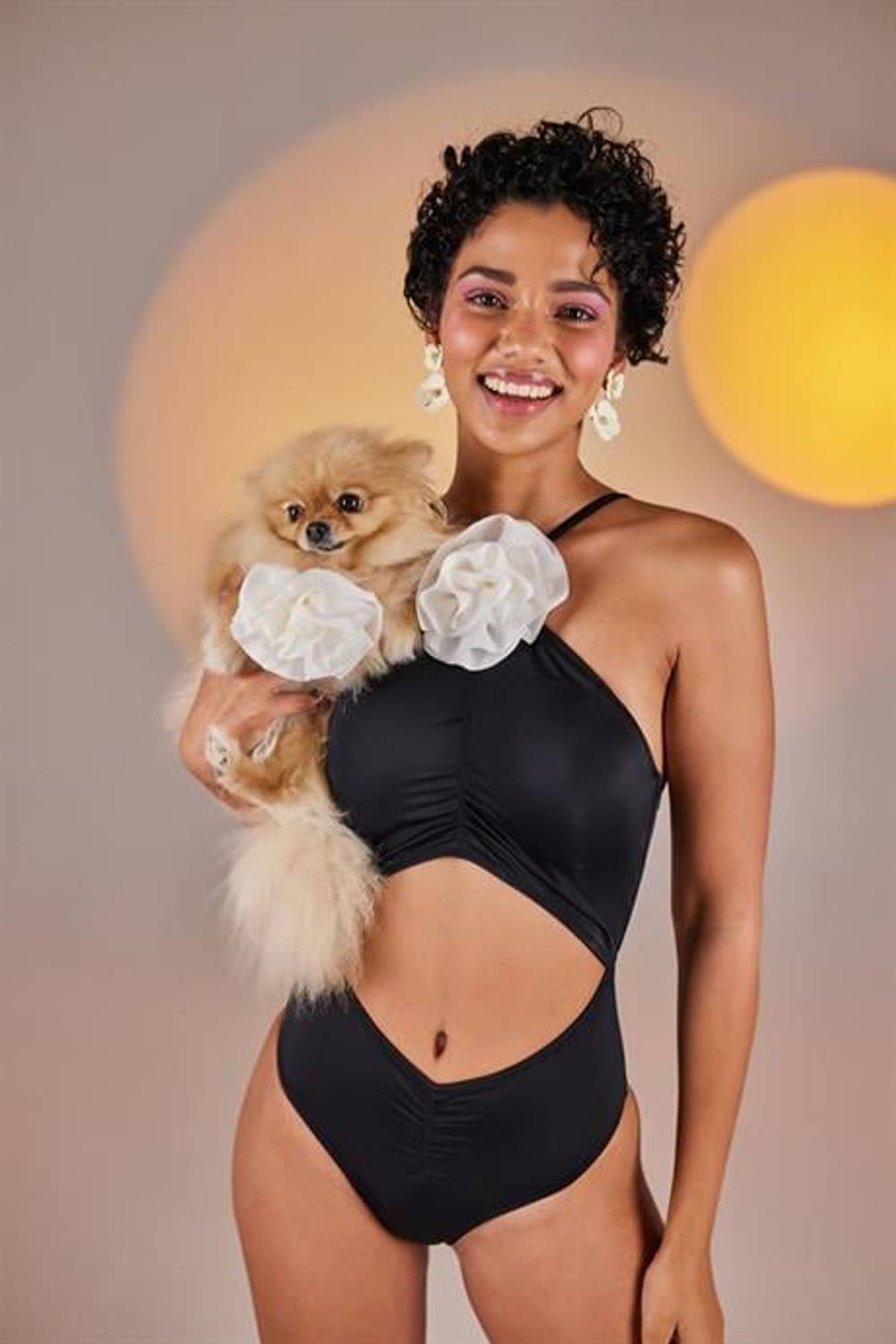 بلوم ملابس السباحة السوداء