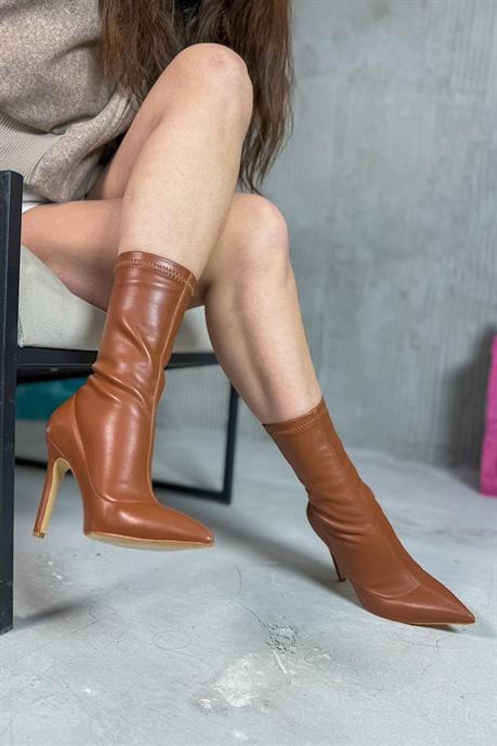 أحذية Linna Brown Skin Stretch النسائية ذات الكعب العالي