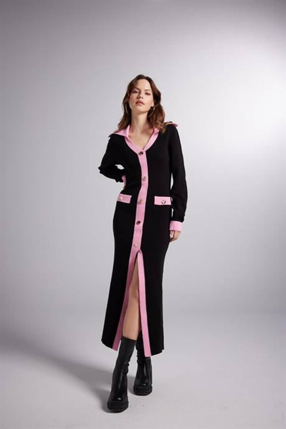 فستان إلياس التريكو باللون الأسود