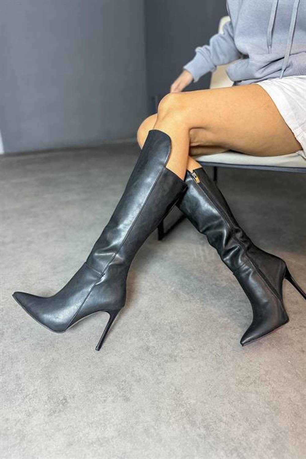 Beige Black Skin Women's Heeled Boots