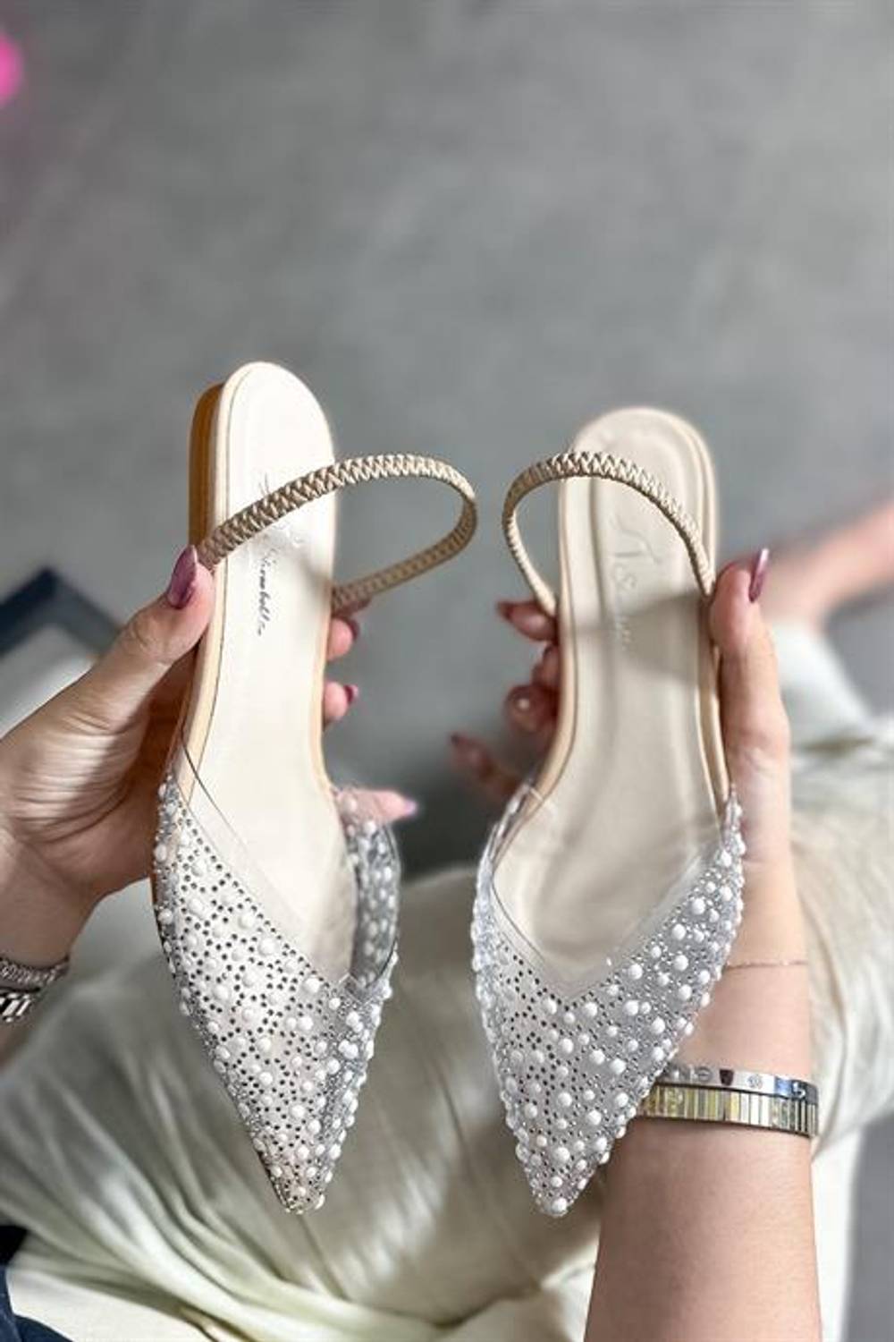 Бежевые женские балетки Markano Margo с прозрачными деталями и перламутровыми бусинами доступны в размерах 35-40