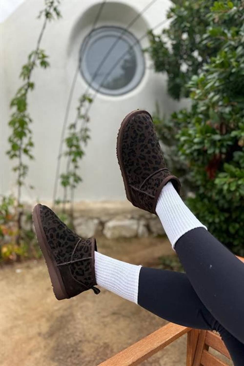 Жіночі черевики Markano Prag, натуральна шкіра, хутро, висота каблука 3 см, розміри 35-40