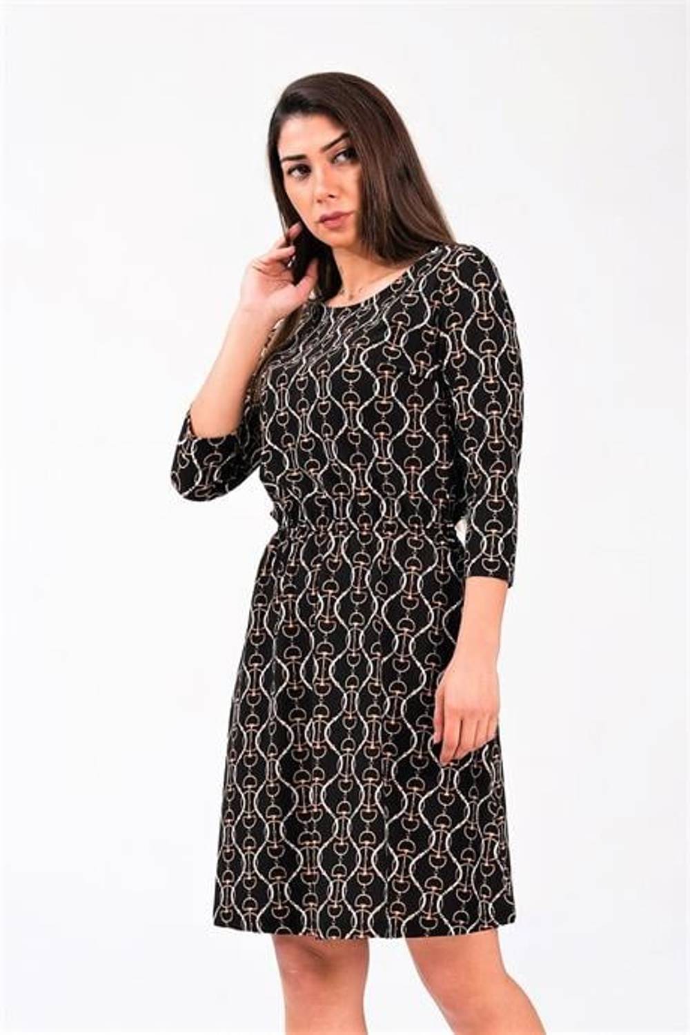 Эластичное платье с черным цепочным узором Markano, размеры 36-40, длина 95 см, 95% полиэстер, 5% эластан, машинная стирка при 30 градусах