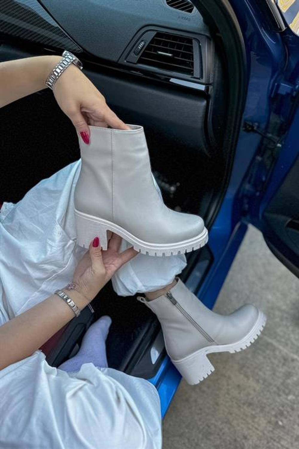 Markano Luke Bej Cilt Fermuar Detaylı Kadın Bot