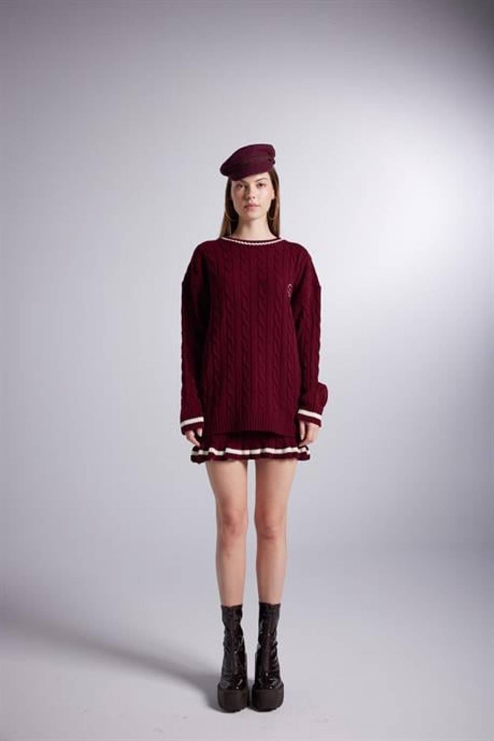 Burgundy Oversized Knit Sweater with Logo - Suitable for XS, S, M, L Sizes
