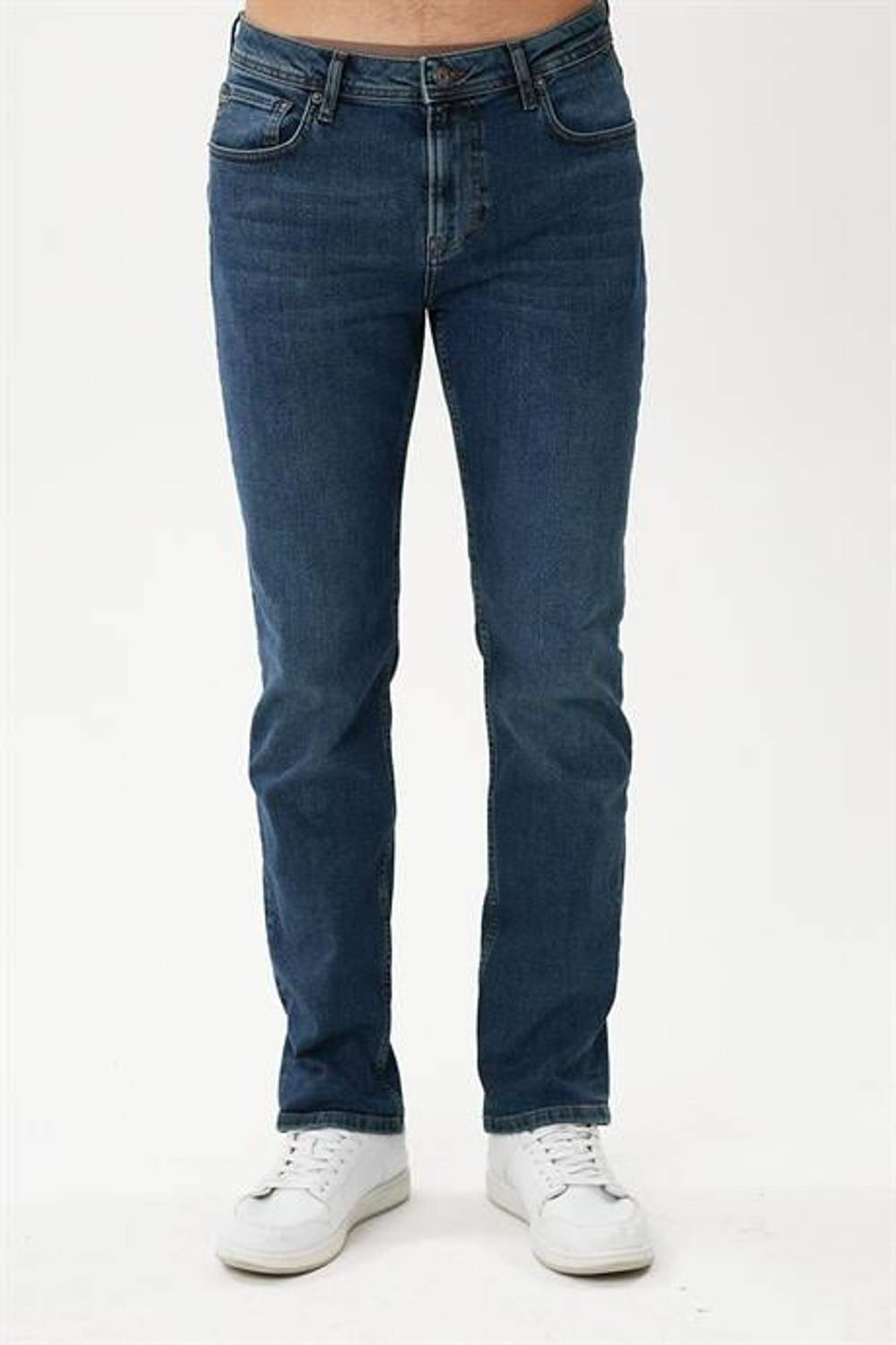 بنطال ماركانو للرجال باللون الأزرق الداكن مصنوعة من قطن 98% ومرونة 2% بمقاسات متعددة