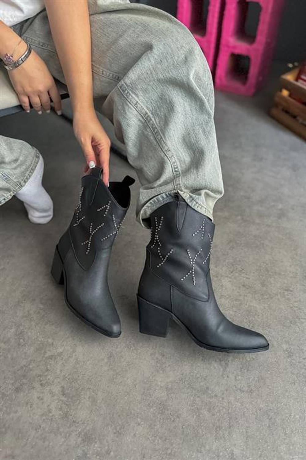 Markano Berceste Siyah Taş Desen Detaylı Kadın Bot