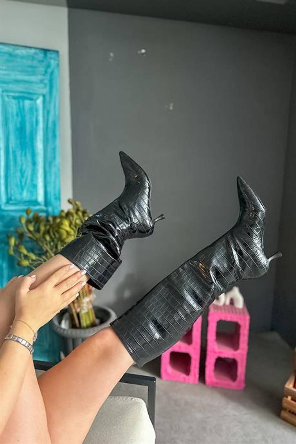 Markano Caleb Siyah Kroko Büzgü Detaylı Kadın Çizme