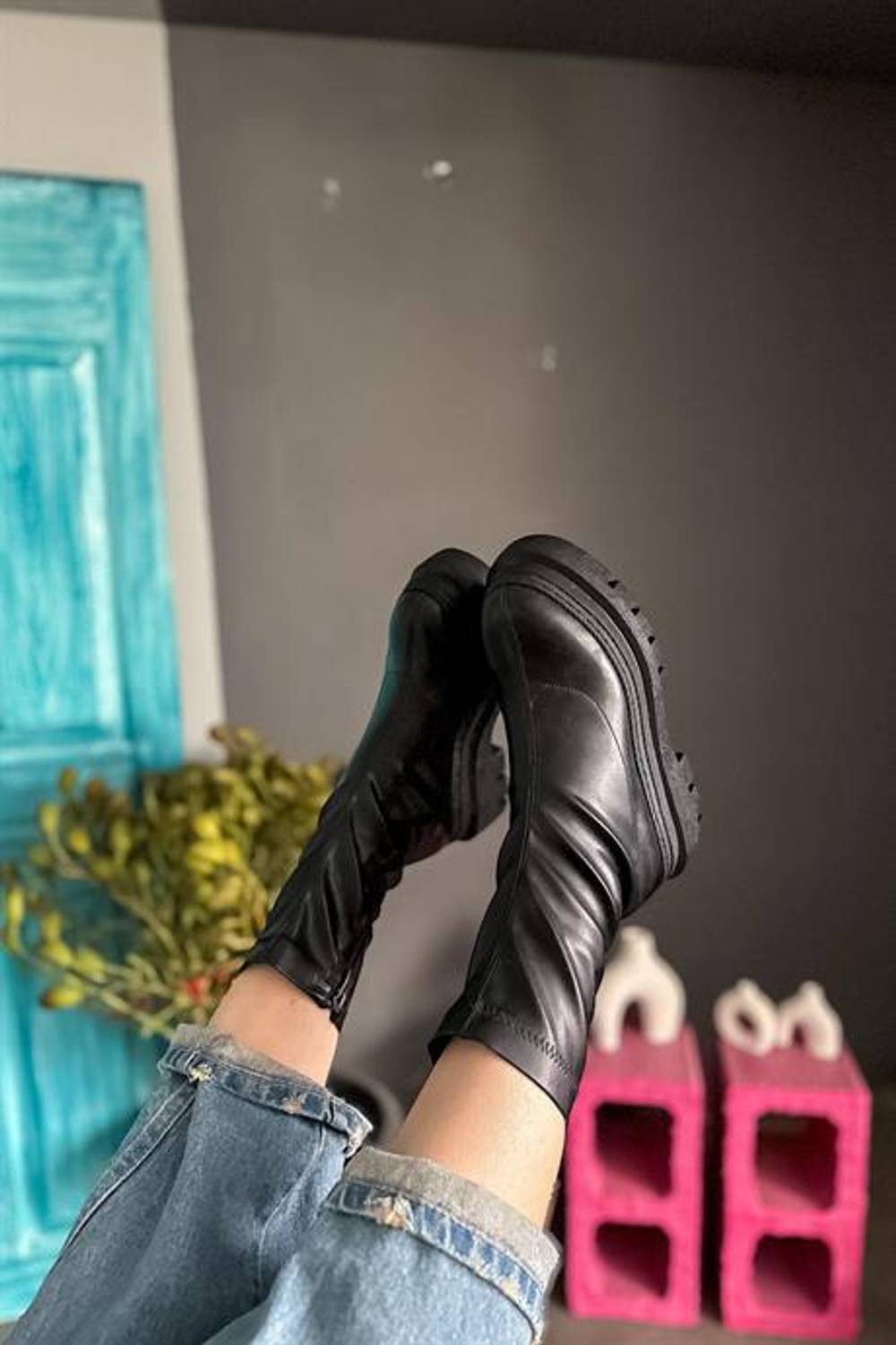 Markano Sain Siyah Cilt Steç Fermuarlı Kadın Bot