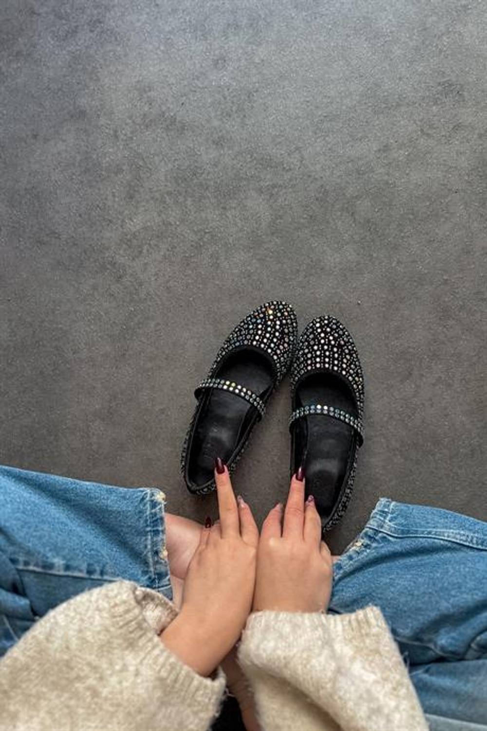 Markano Mita Siyah Taş Detaylı Kadın Babet