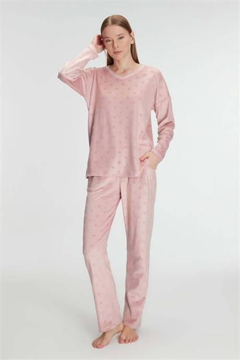 Markano  Uzun Kol V Yaka Sweatshirt ve Pantolon Takım Pijama Takımı