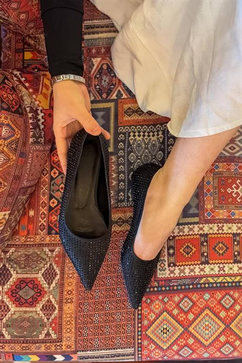 Markano Petri Siyah Taş Kaplama Detaylı Kadın Babet