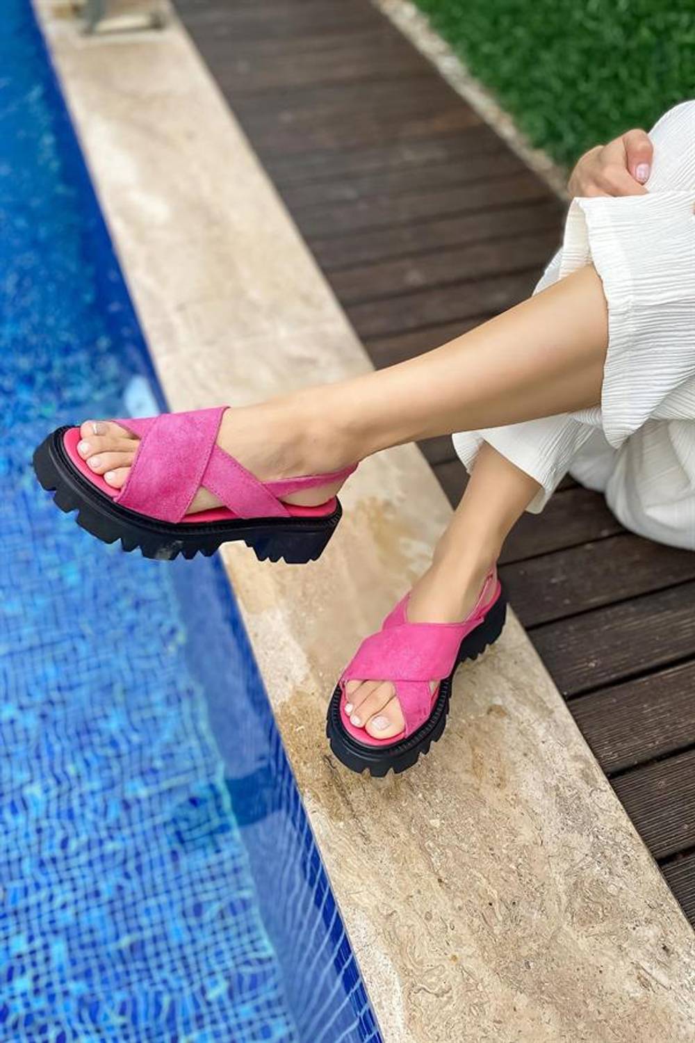 Gemma Fuchsia Suede Women's Cross Sandals