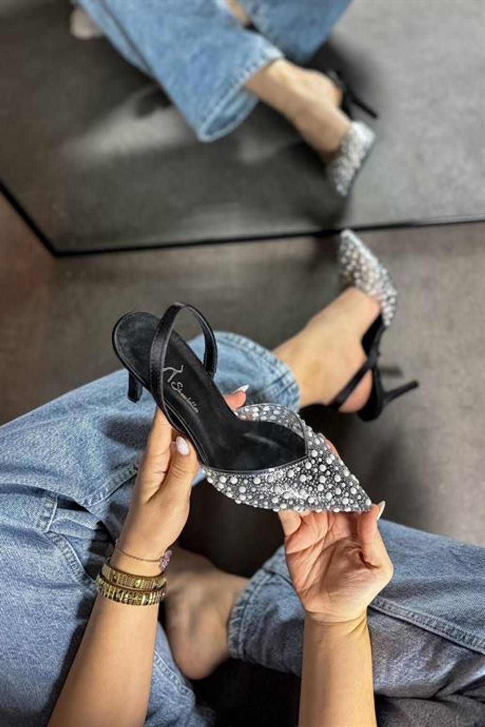 Lunes Black Satin Pearl Stone Detailed Women's Heeled Shoes