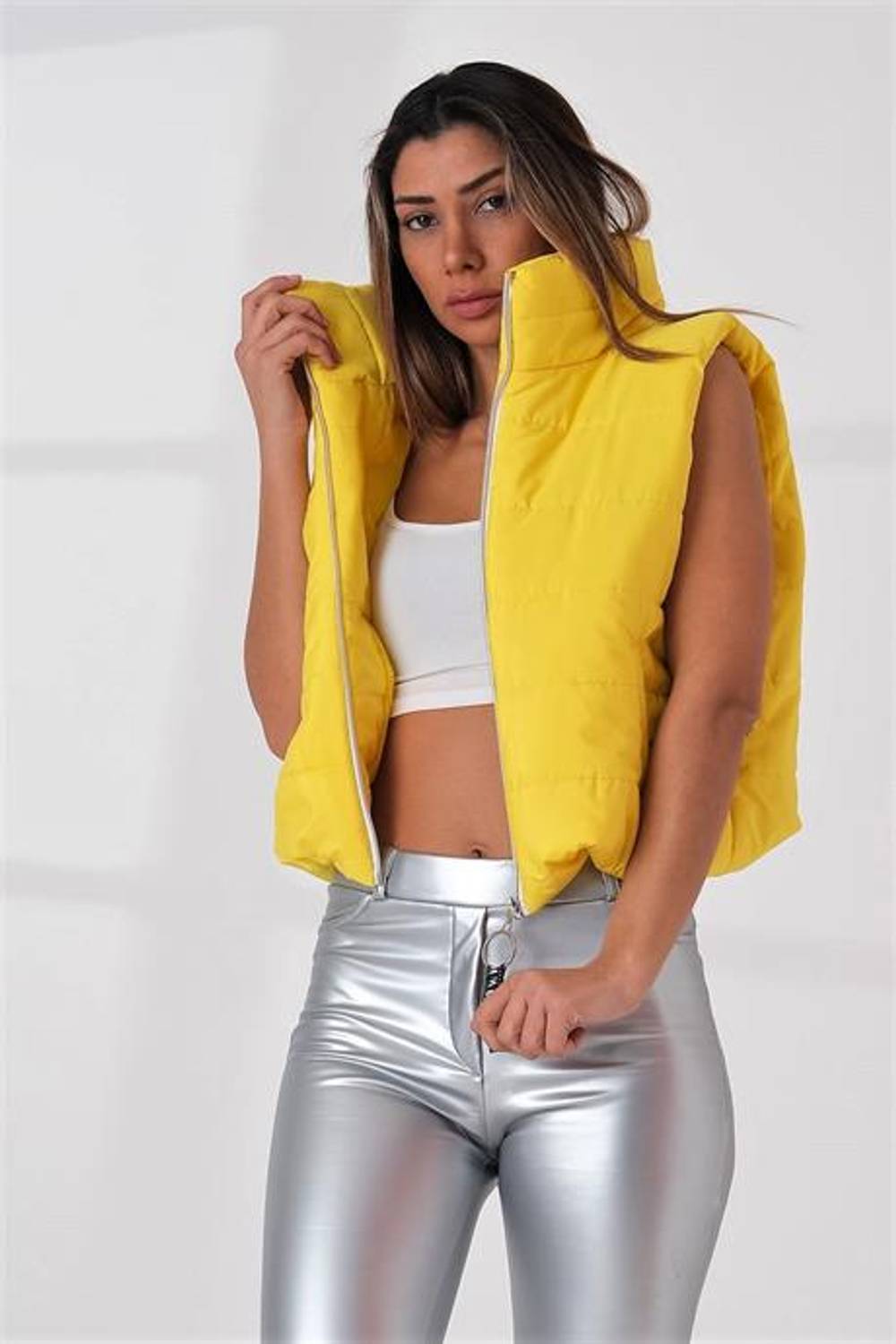 Markano Sarı Dik Yaka Beli Lastikli Cepli Kısa Şişme Yelek