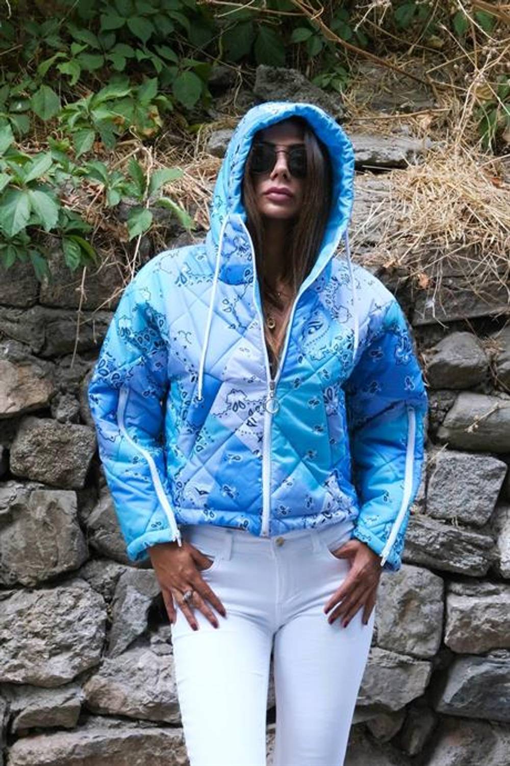 Куртка з капюшоном Markano, коротка, синя, з замшевими рукавами, розміри S/M та L/XL