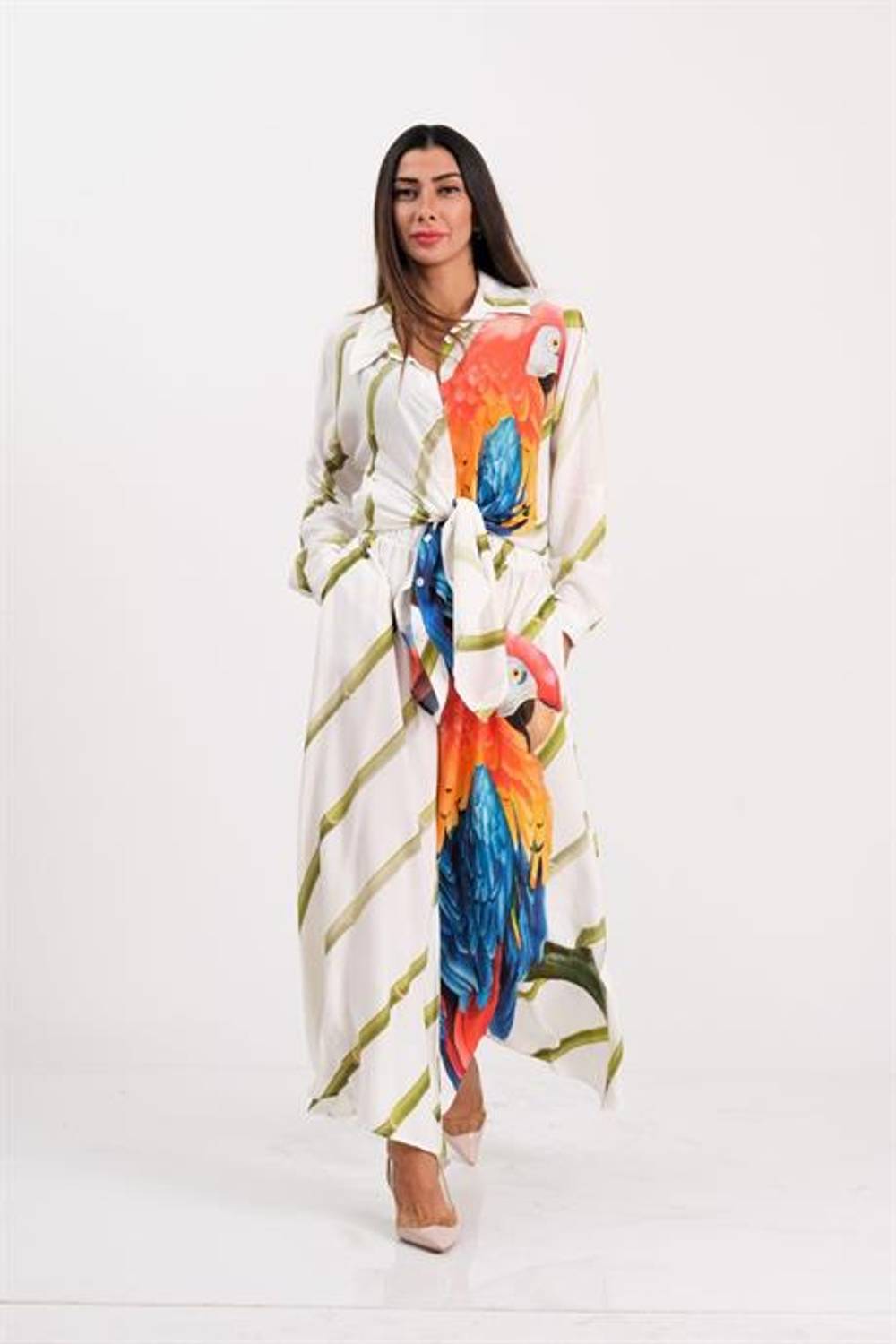 Комплект з сорочки та штанів з зеленими смугами і малюнком папуги з аполетою, розміри 38-44