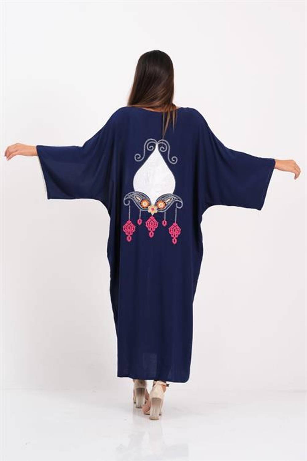 Markano Lacivert Beyaz Renk Bloklu Sırtı Otantik Nakışlı Cepli Uzun Overisize Elbise