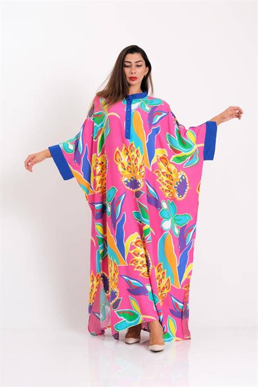 Oversize платье с нулевым вырезом и крылышками, розовое с цветочным принтом, стандартный размер