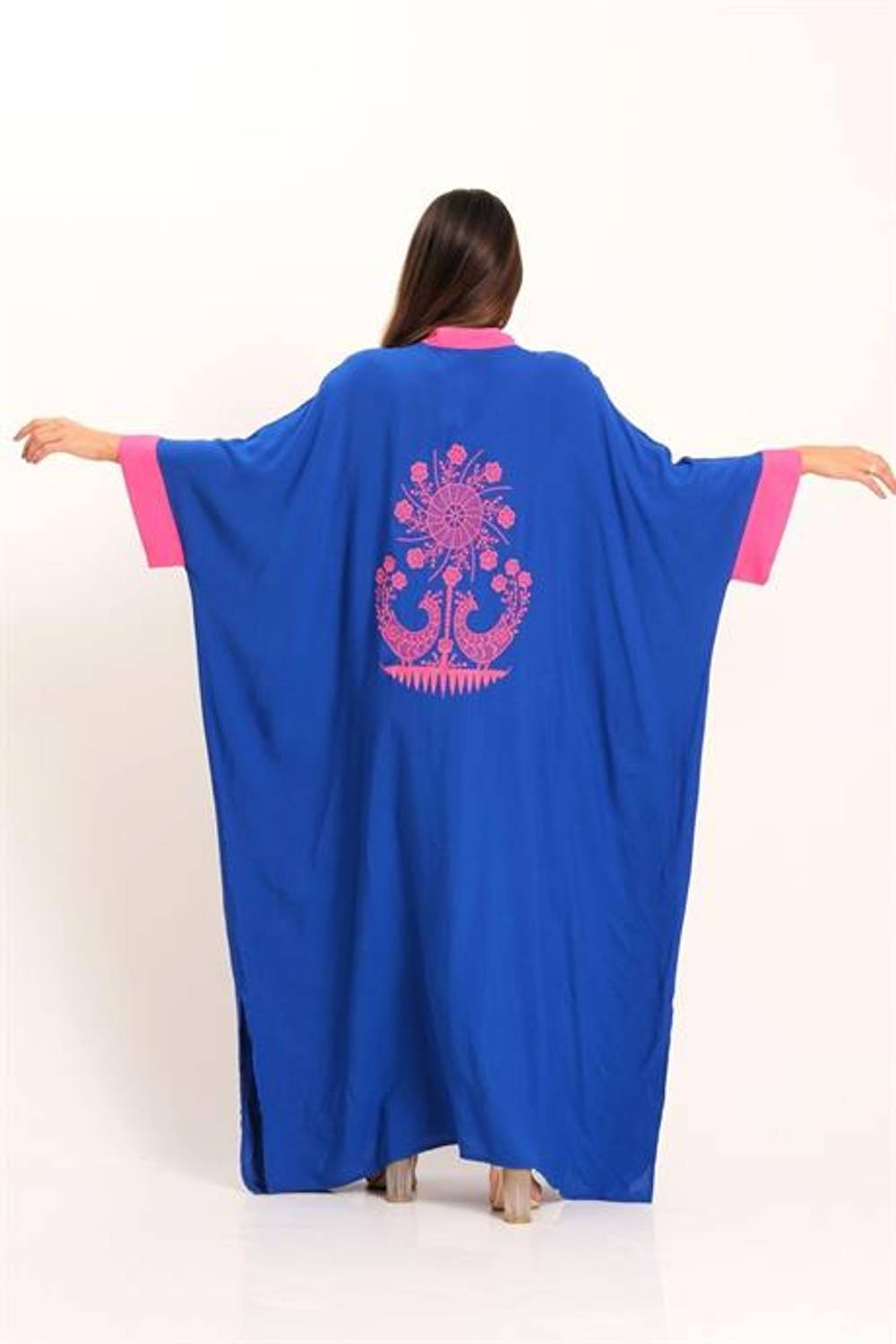 Markano Saks Mavi Sırtı Otantik Nakışlı Yarasa Kol Oversize Uzun Elbise