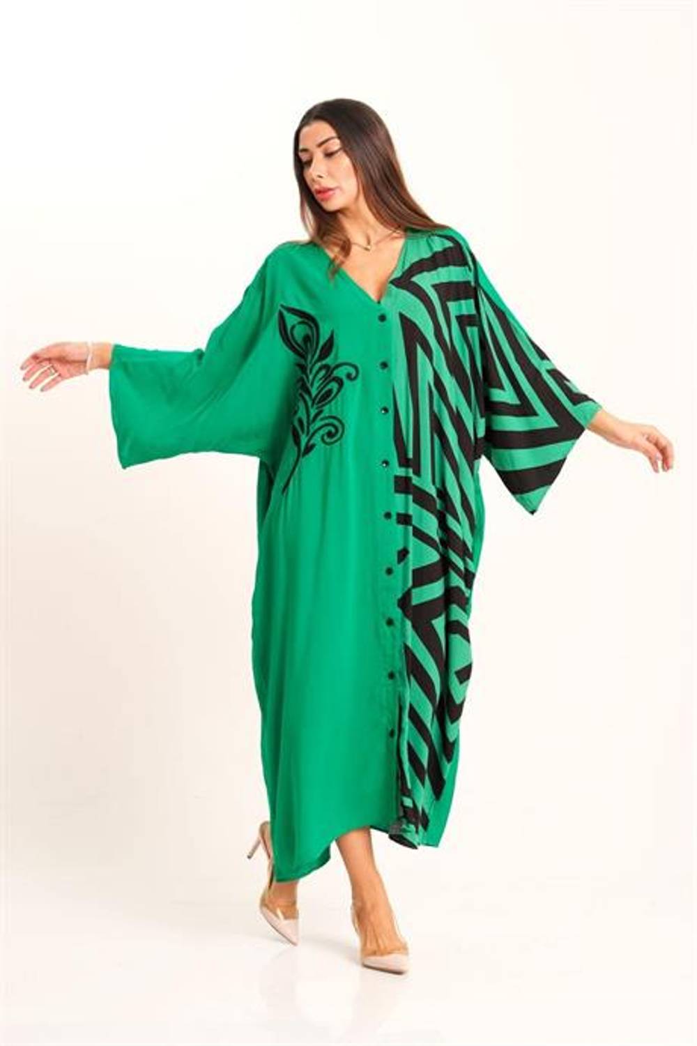 Markano Yeşil Desenli Garnili V Yaka Yarasa Kol Cepli Oversize Uzun Gömlek Elbise