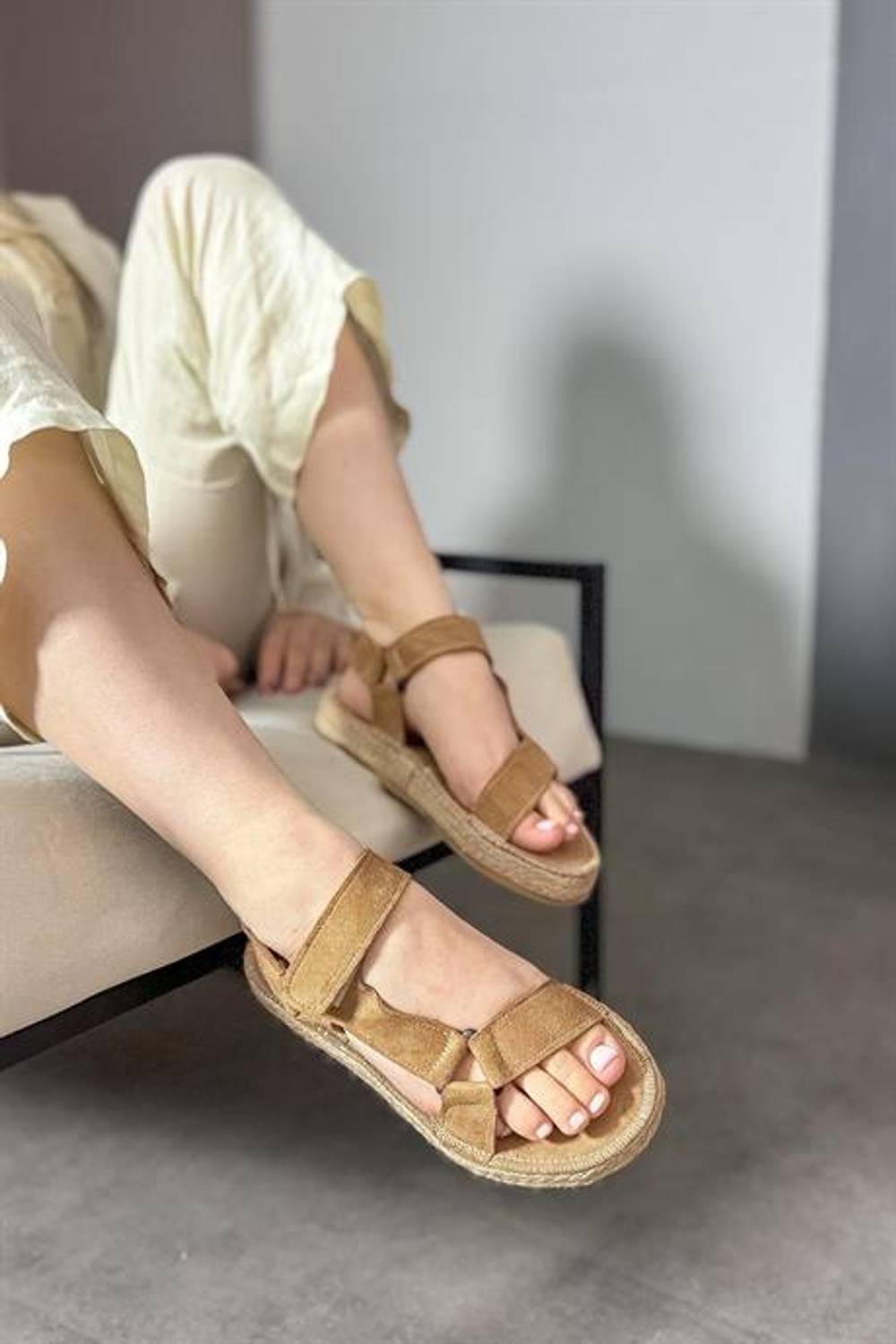 Markano Trav Taba Cırtlı Detay Kadın Sandalet