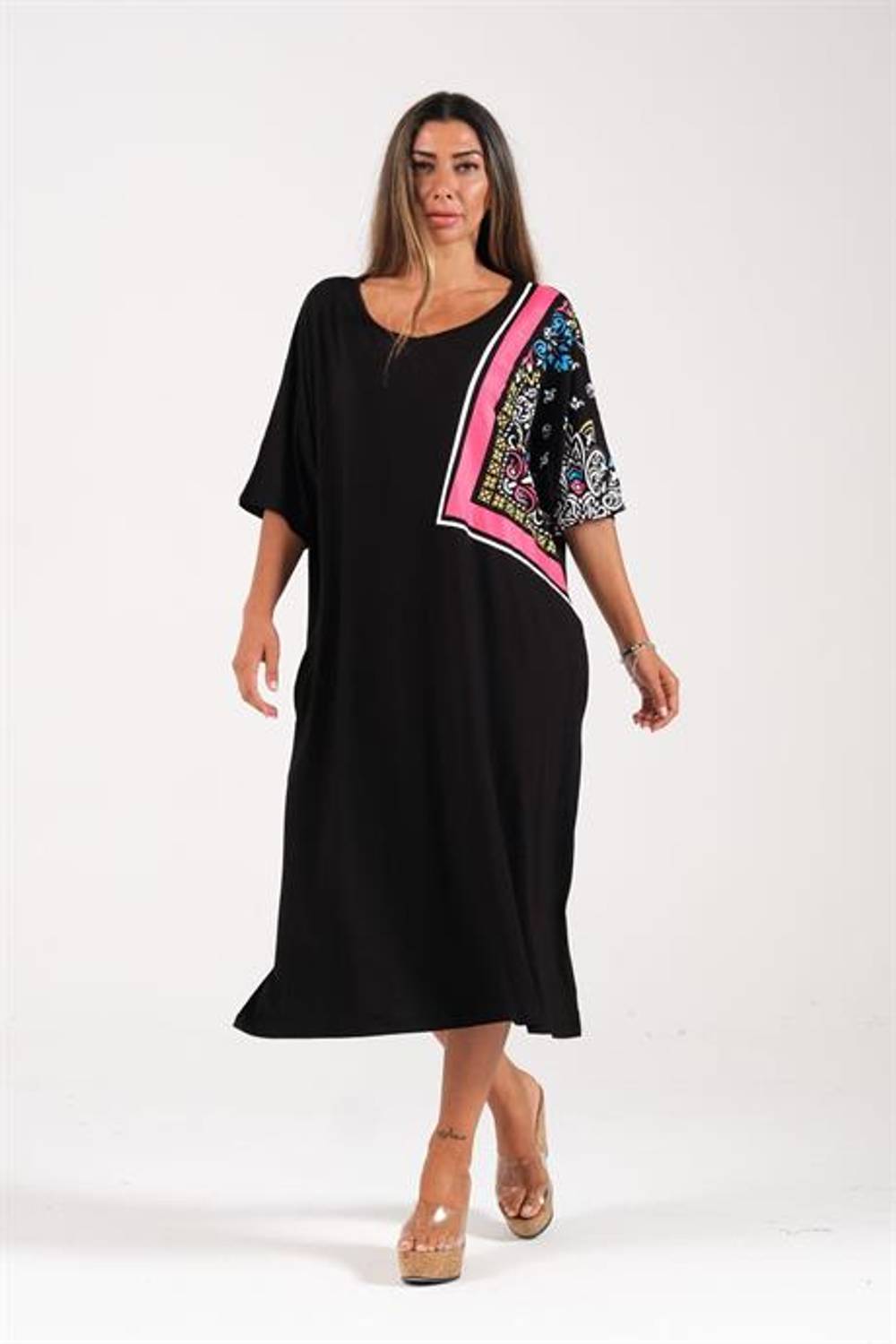 Markano Siyah Kayık Yaka Omuzu Şal Desenli Cepli Uzun Elbise