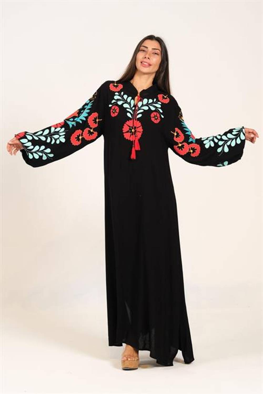 Markano Siyah Sıfır Yaka Balon Kollu Çiçek Desenli Uzun Elbise