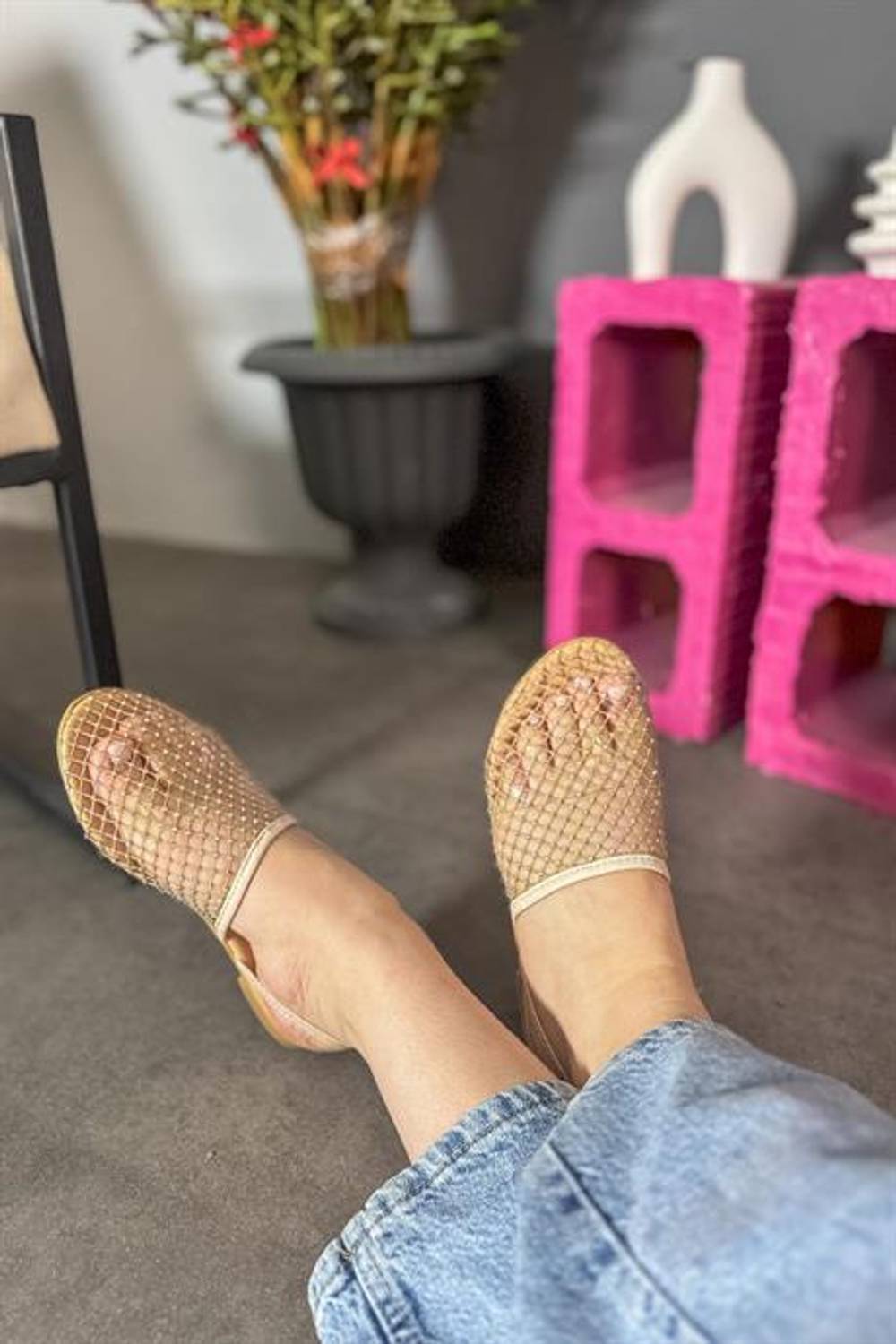 Markano Maki Bej File Taş Detaylı Kadın Sandalet