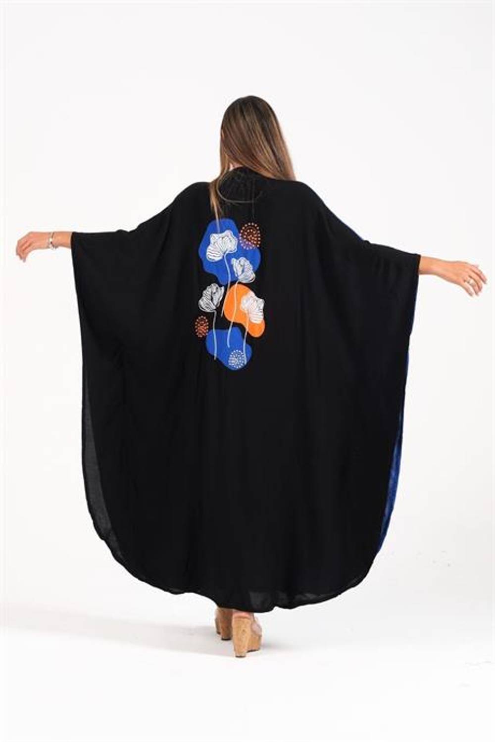 Markano Saks Mavi Siyah Garnili Sırtı Gelincik Nakışlı Cepli Oversize Uzun Elbise