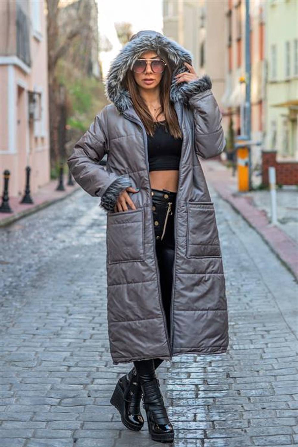 Markano Gri Kapüşonu Kürklü Kolları Kürklü Büyük Beden Uzun Şişme Kaban