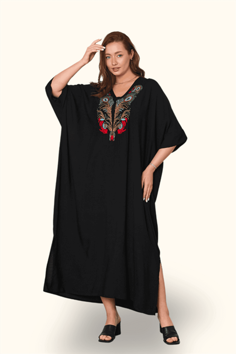 Markano Siyah V Yaka Göğsü Nakışlı Cepli Oversize Uzun Elbise