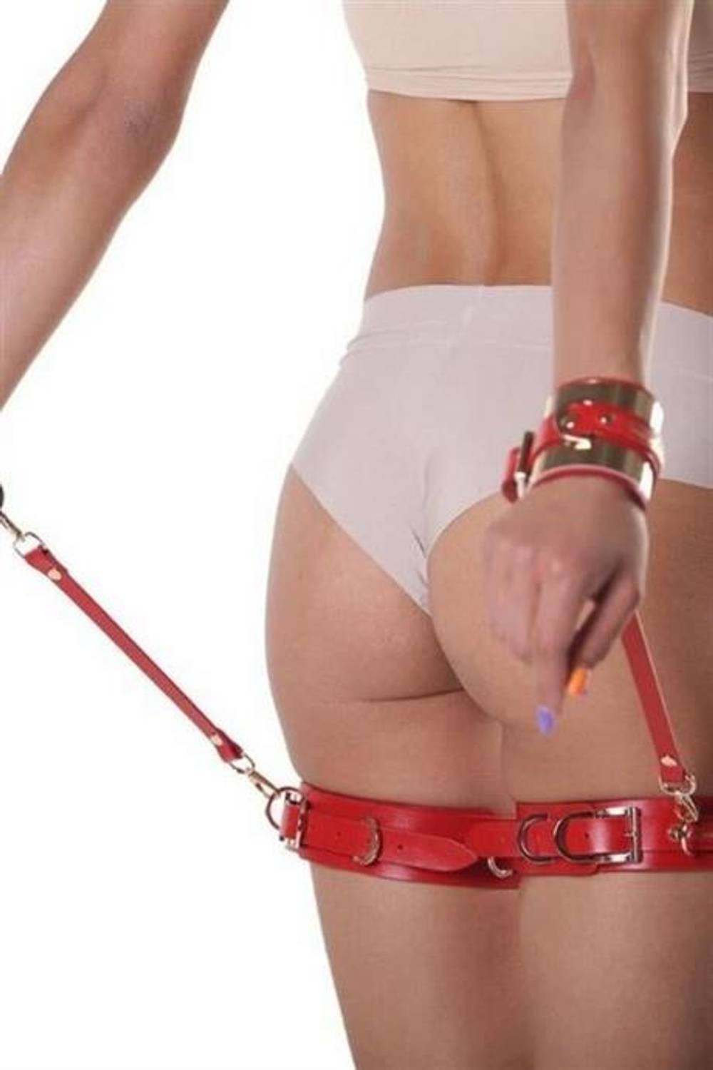 Markano  Kırmızı Jartiyer Kemerinden Tutturmalı Bileklikli Harness