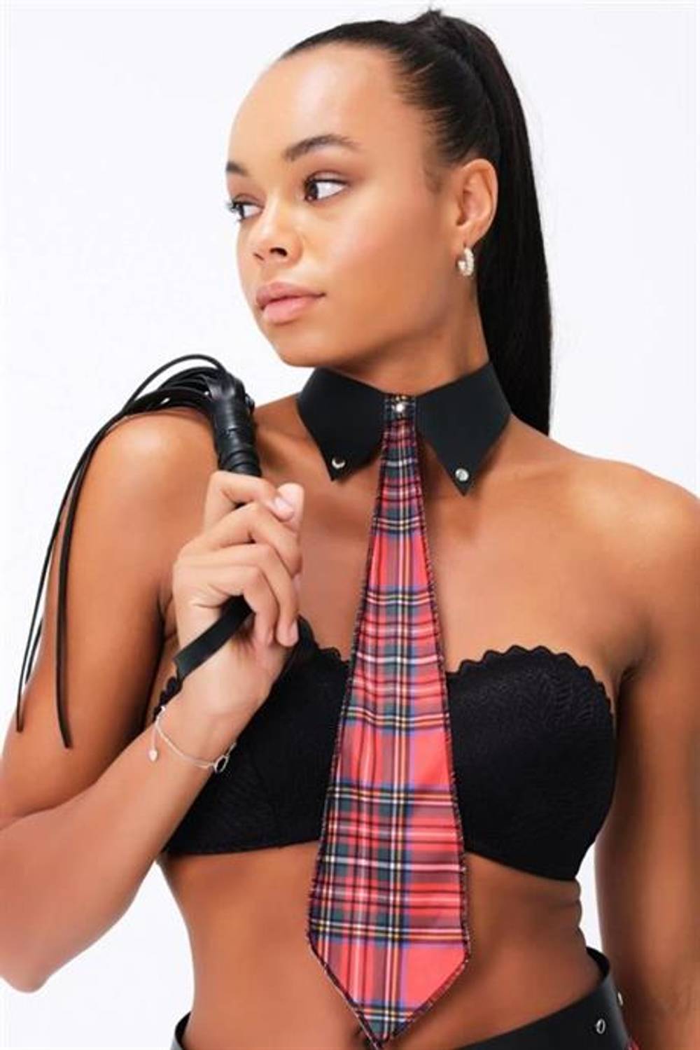 Markano  Kareli Kravat ve Deri Kırbaç